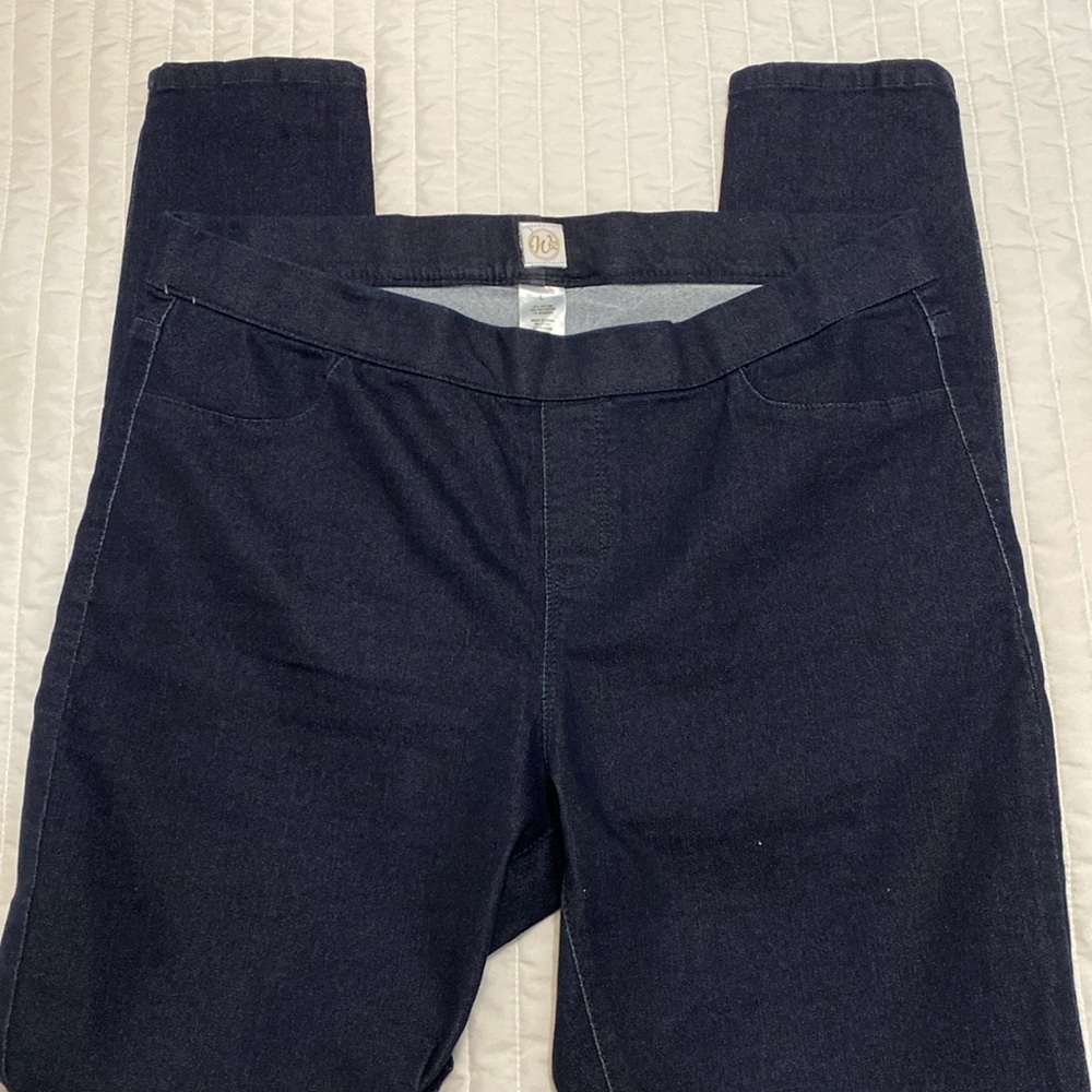 Women’s Jeggings size Large from Dressbarn EUC